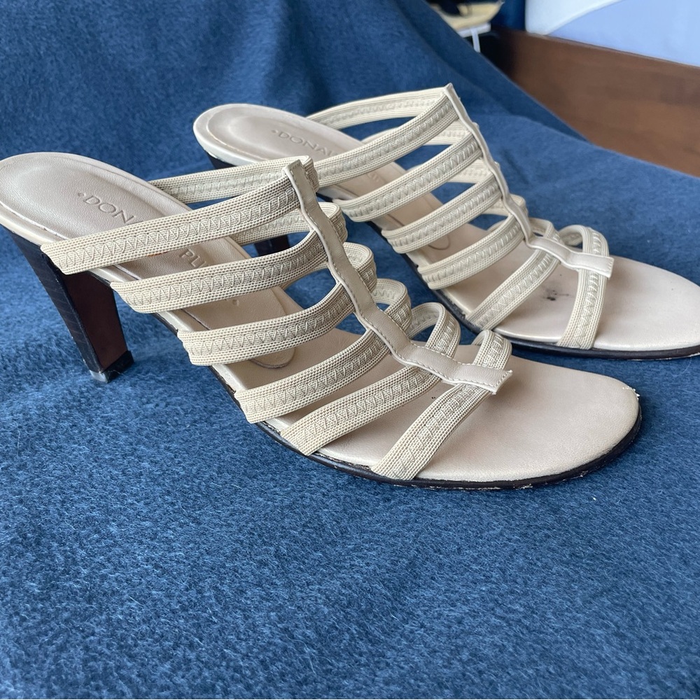 Donald Pliner Josee 24 Ivory Elastic Strap Slide Sandals.